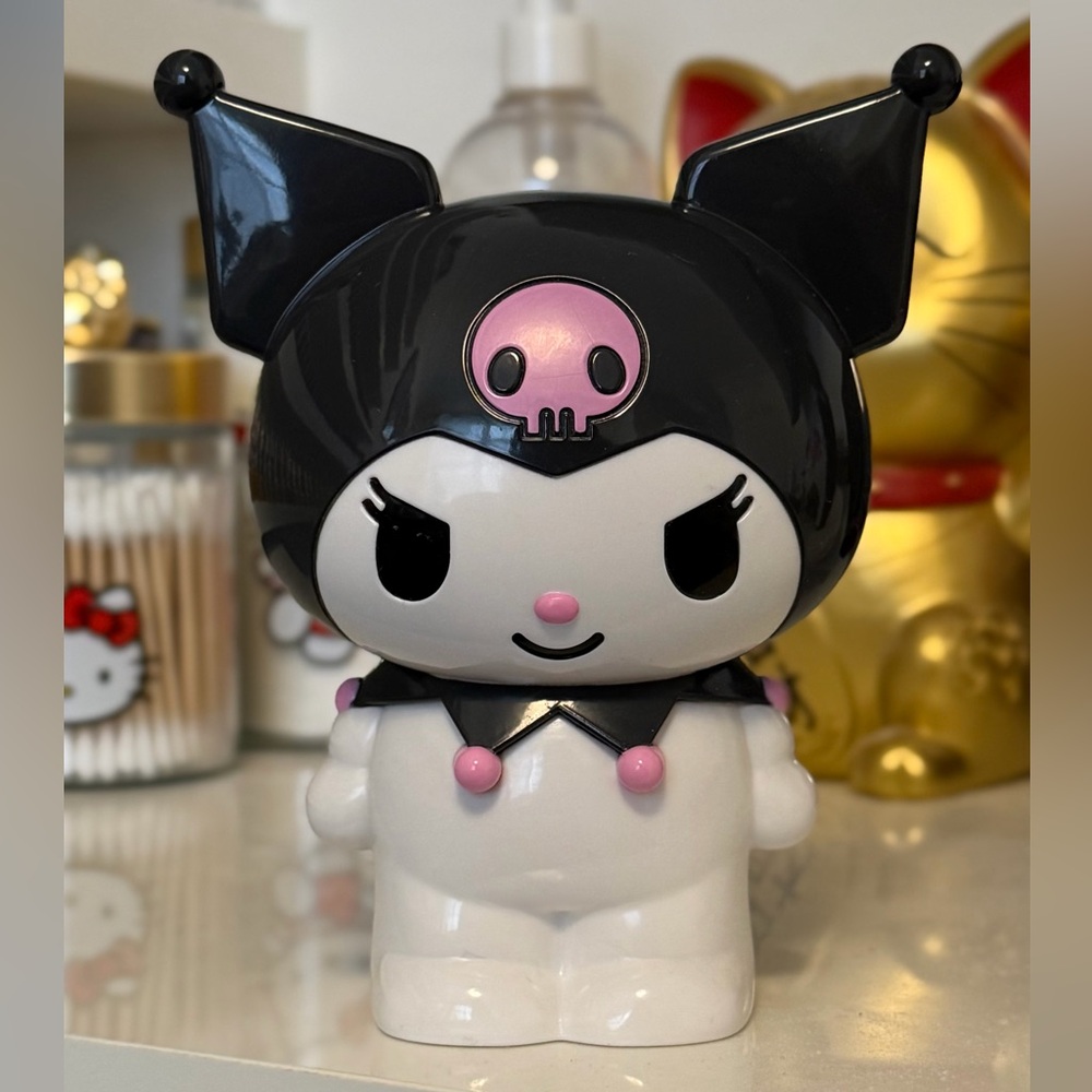 KUROMI Sanrio brush holder